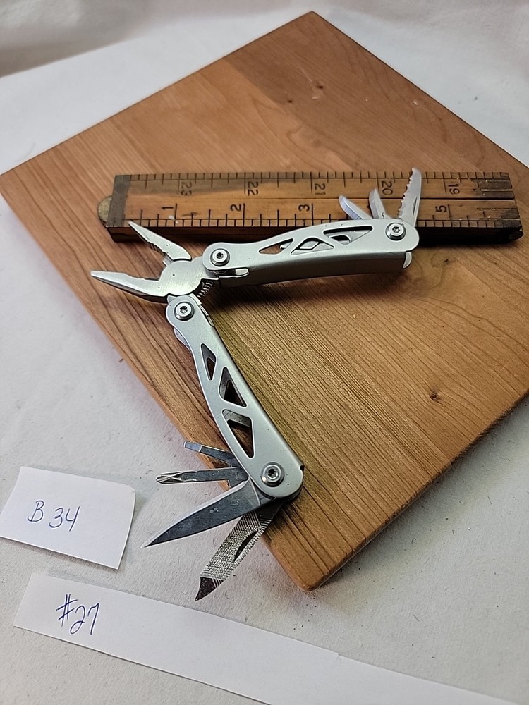 Multi Tool 8 Blades Unbranded