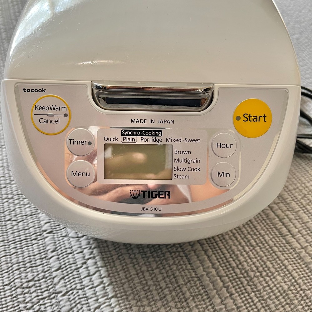 Tiger JBV-S10U 5.5 Cup Microcomputer Rice Cooker White Multi-Menu