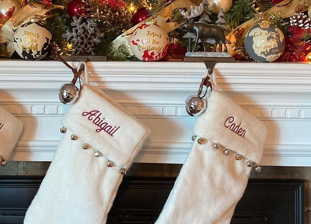 Polar Exp Sleigh Bell Set with Certificate