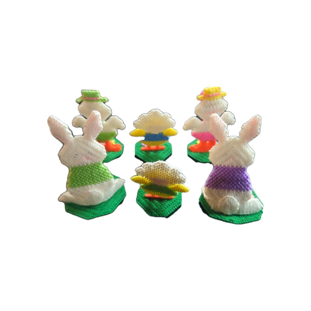 6 Easter Vintage Handmade Needlepoint Plastic Bunny Rabbit Chick Read Descript