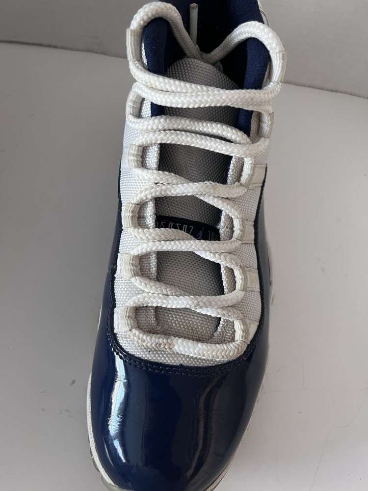 Air Jordan 11 Retro Low BG