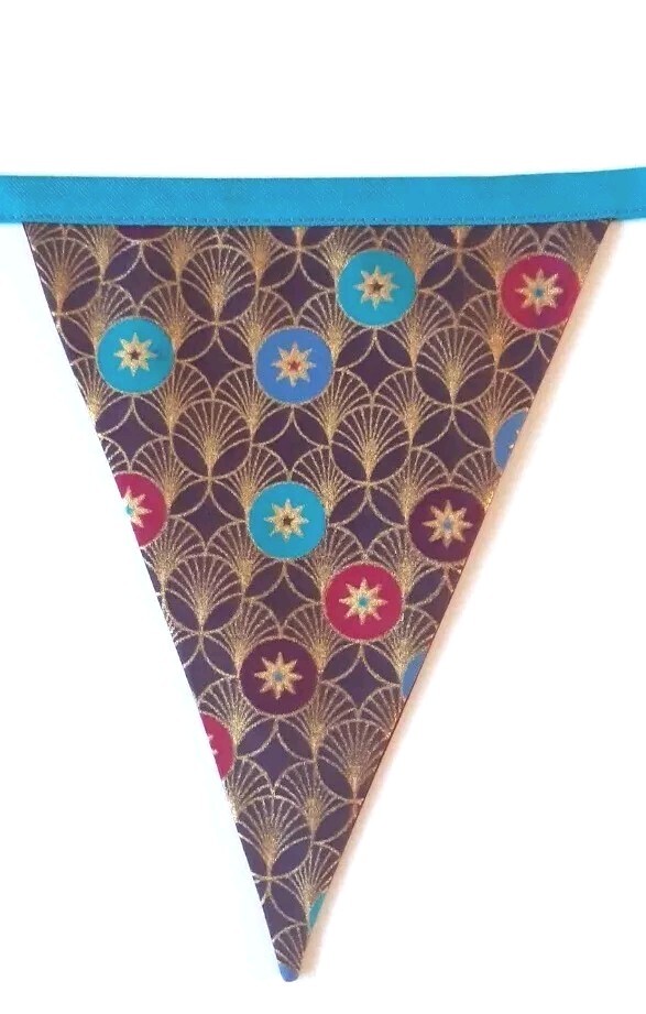HANDMADE - Wine - Fan Star Circle Themed - Triangle Bunting Flags(7) CHRISTMAS