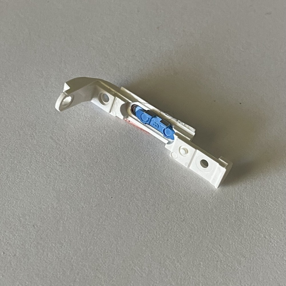 White Top Plastic Hold Switch Bracket Slider Switch for iPod Video 5th Gen 30gb