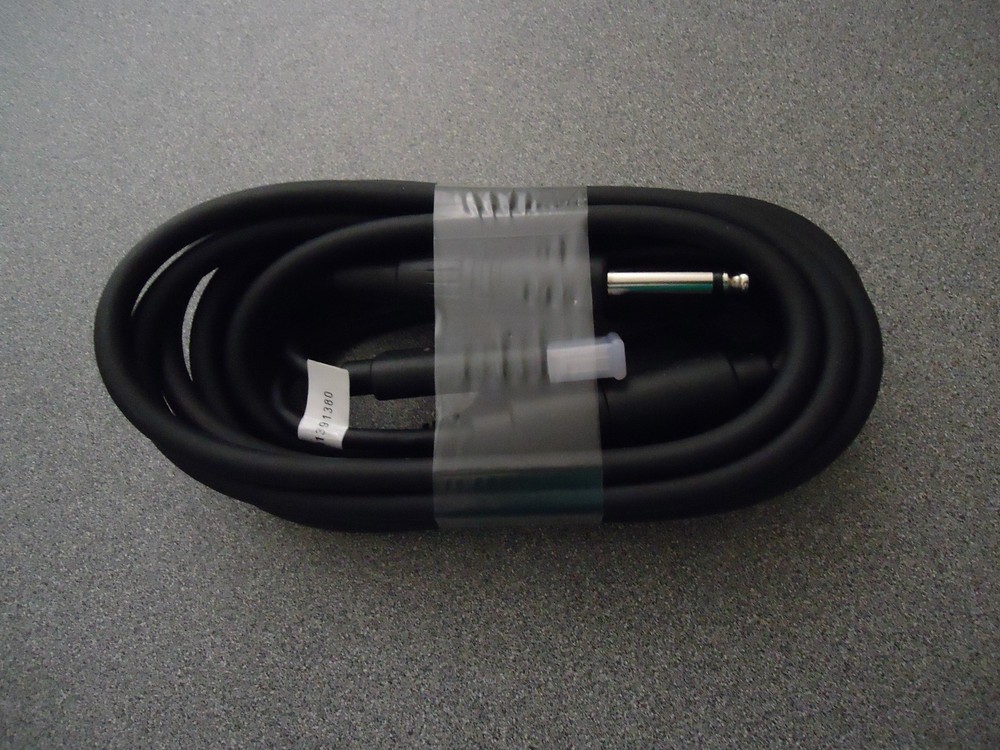 OFFICIAL Rocksmith UBISOFT Real Tone CABLE Boxed Multi Systems