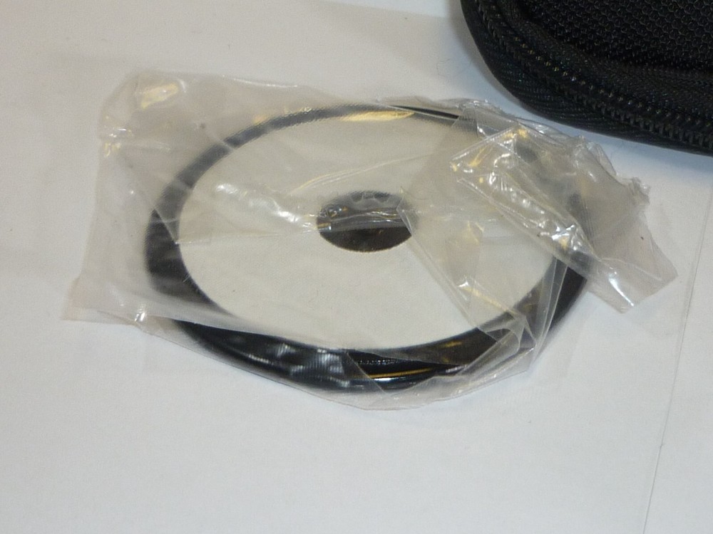 Genuine Garmin 1300 Window Mount and Case