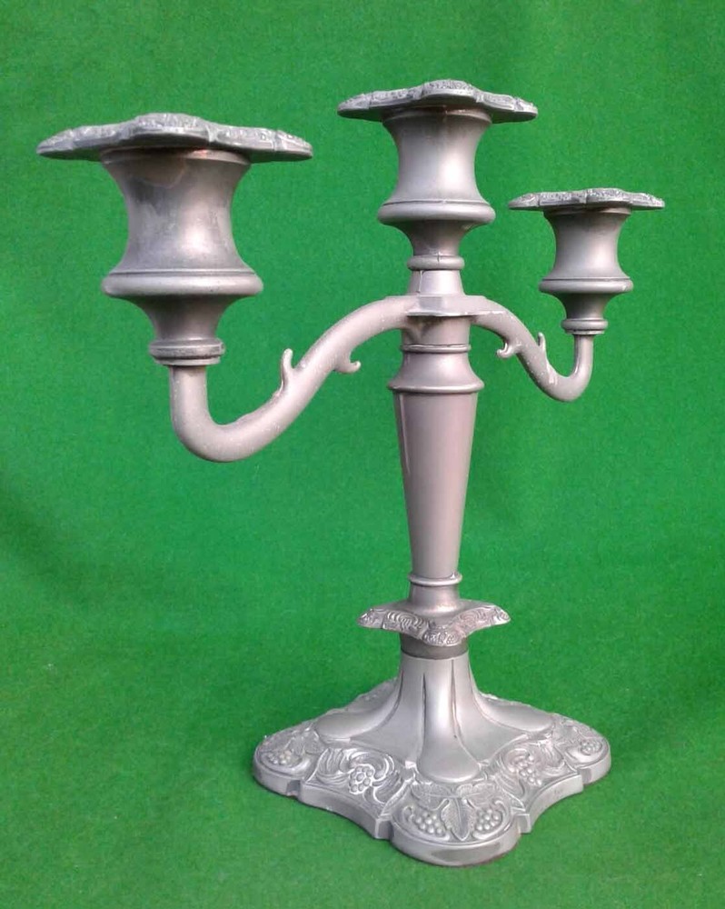 VINTAGE 3 SCONCE SILVER PLATED CANDELABRA.