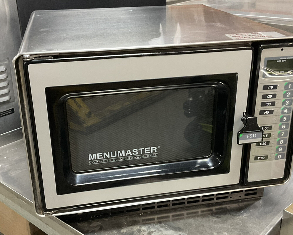 Used Menumaster  Countertop Microwave FS11
