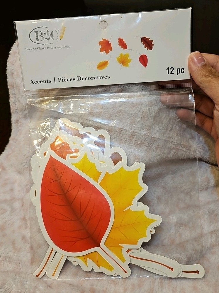 Leaf Accents 12 Pc
