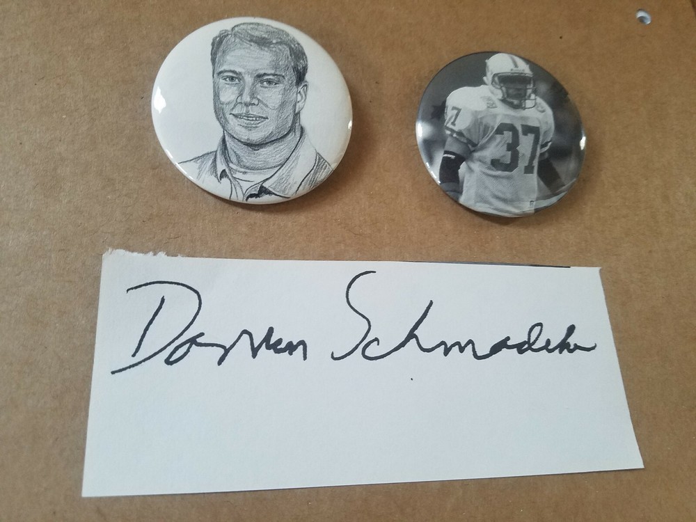 NEBRASKA CORNHUSKERS DARREN SCHMADEKE PINBACK BUTTON