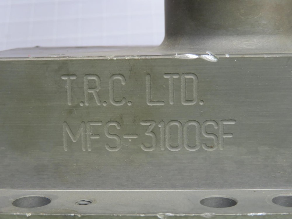 TRC MFS-3100SF LOCKING TOOL W/ MOUNTING & HANDLE T231045
