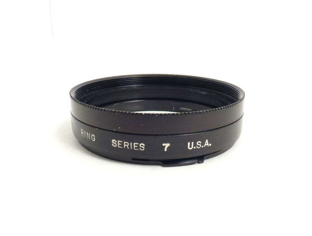 Tiffen 57 Bay 7 Adapter with Retention Ring