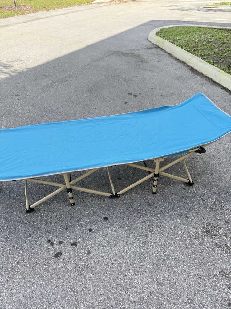 ARAER Camping Cot Blue 450LB Rating Good Condition