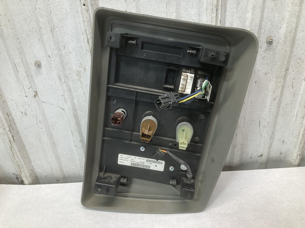 International PROSTAR Sleeper Control - Used