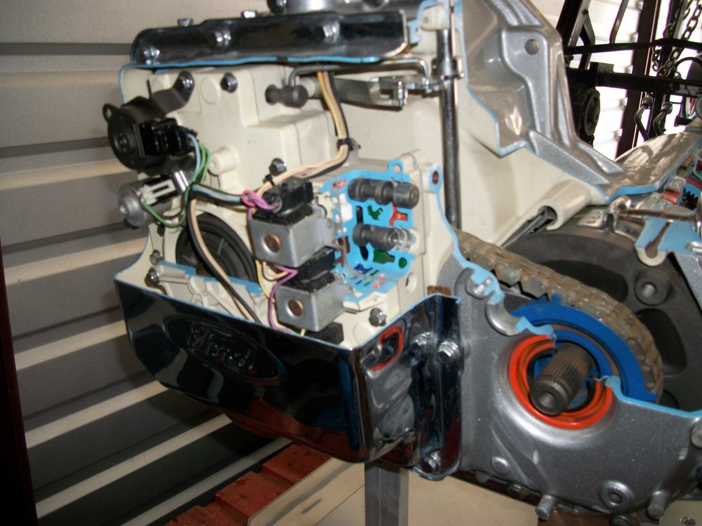 NICE FORD AX4S AUTOMATIC TRANSAXLE CUTAWAY DISPLAY INSTRUCTIONAL TRAINING MODEL