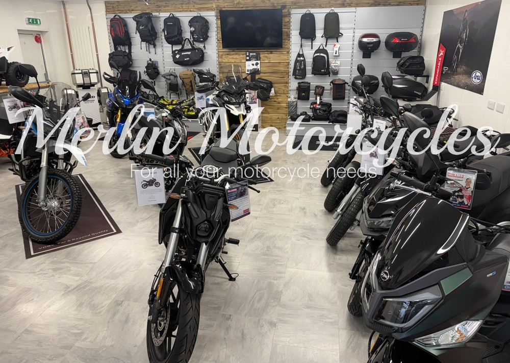 SENA 5R LITE MOTORCYCLE BLUETOOTH COMMUNICATION INTERCOM SYSTEM - NEXT DAY