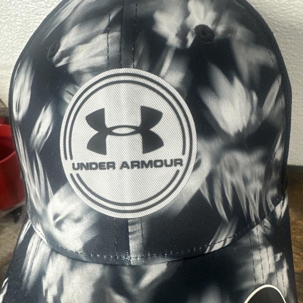 Under Armour Black ISO Chill Adjustable Back Golf Hat Cap