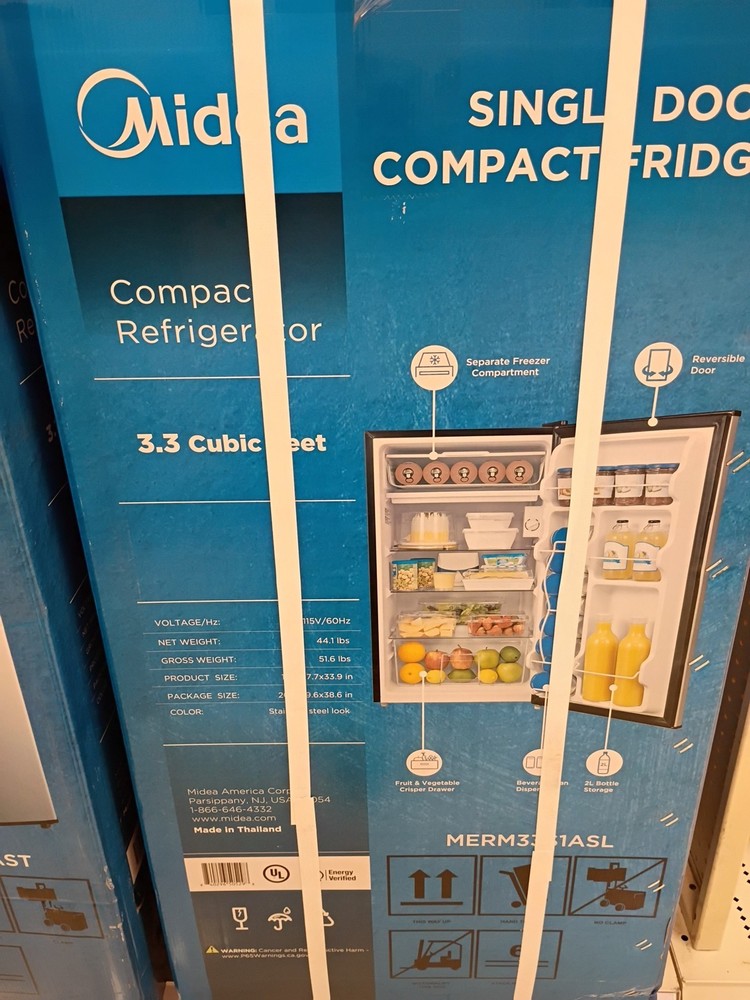 Midea 3.3 cu ft Compact Refrigerator Freestanding, Silver, Reversible Door