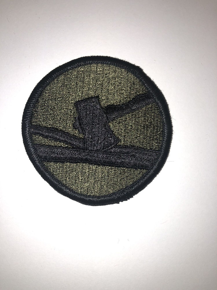 84th Training Command / Division U.S. Army Shoulder Patch Insignia