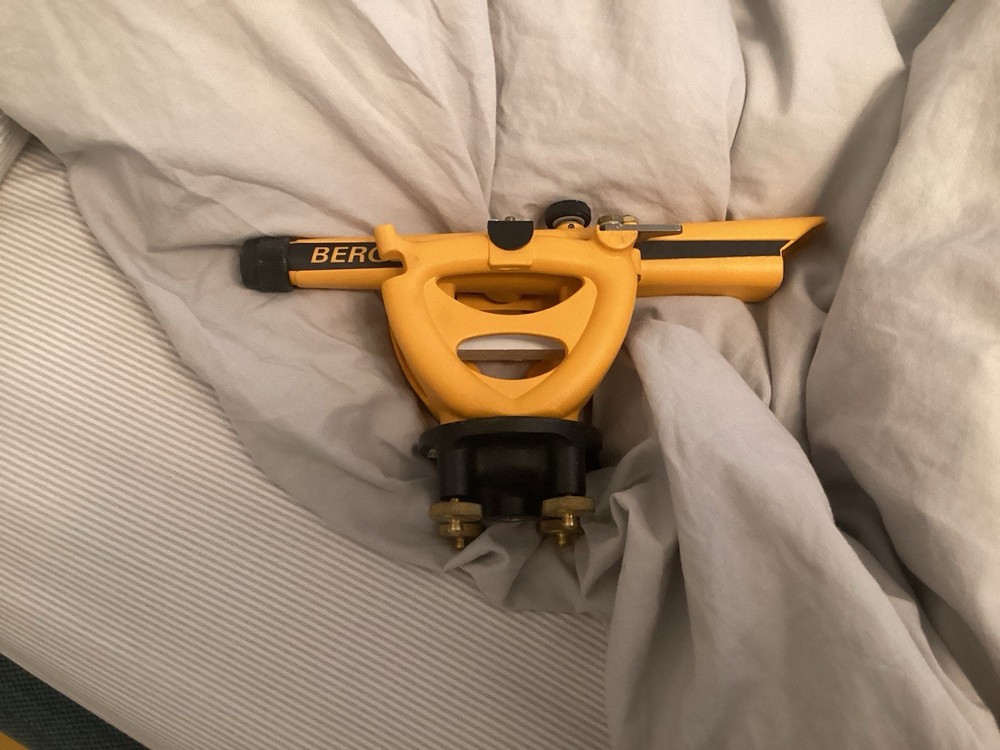 Berger Instruments Model 136(READ DESCRIPTION)