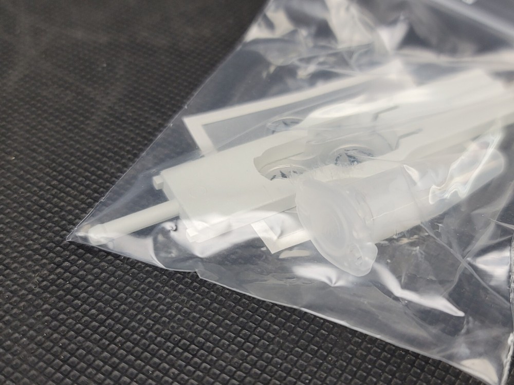 Eppendorf Series 2000 Adjustable Volume Pipette 2-20uL W/Accessories