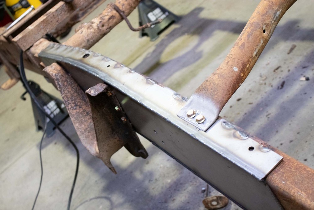 Rust Buster RB7817R Right Leaf Spring Frame Section for Silverado/Sierra HD