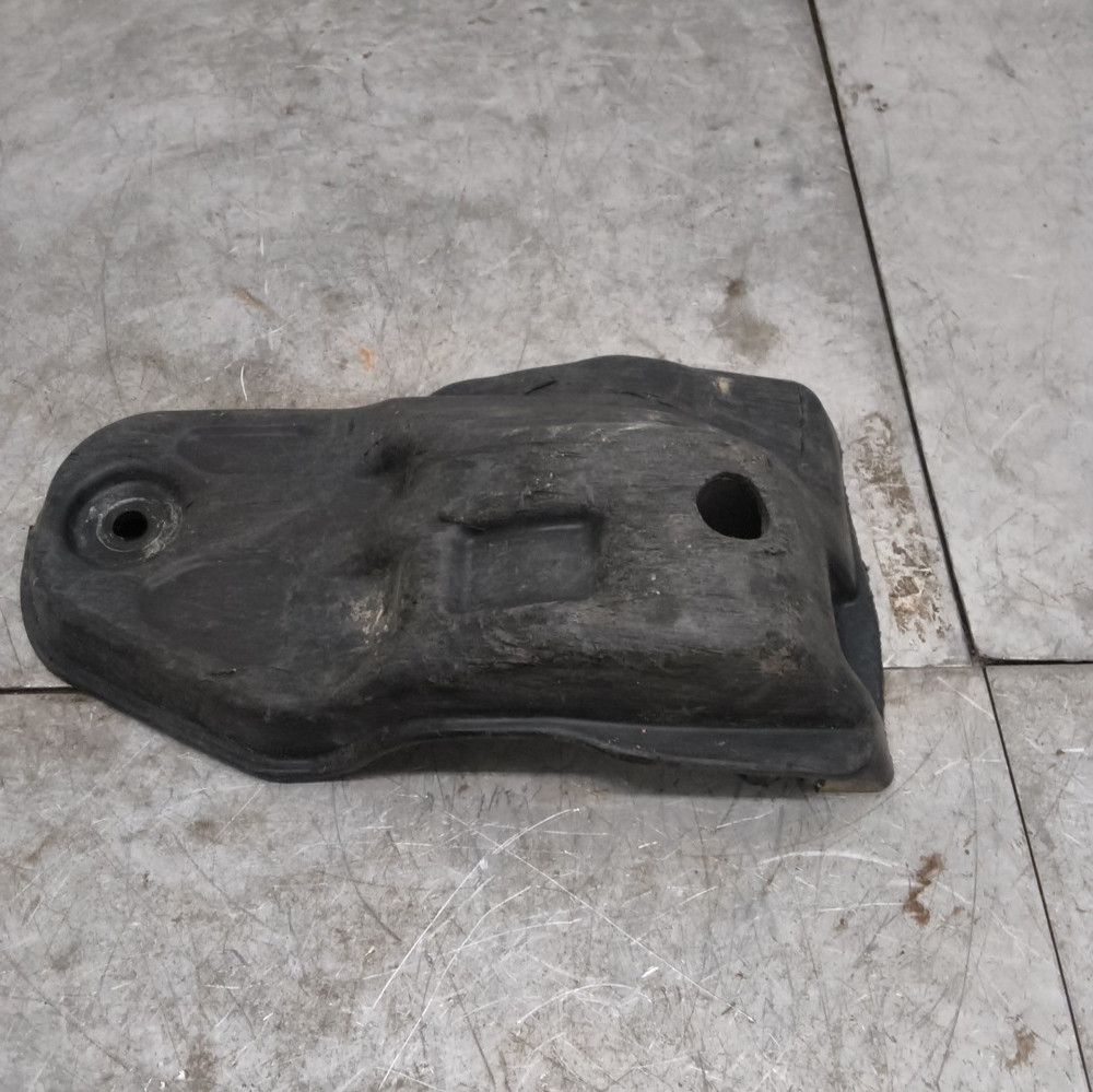 2001 SUZUKI QUADRUNNER LTF500F OEM FINAL CASE PROTECTOR 61390-09F30