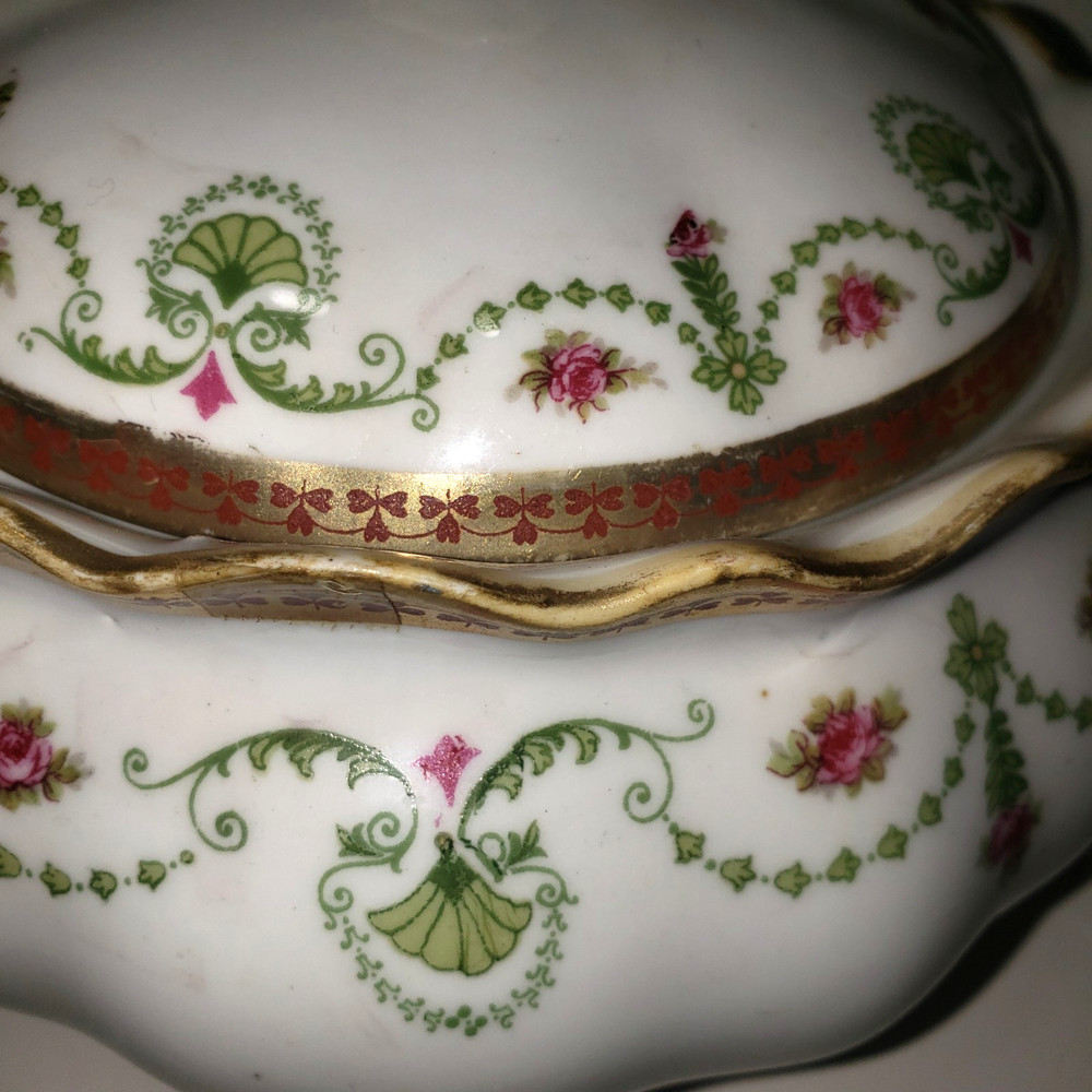 M & Z AUSTRIA PORCELAIN LIDDED CRACKER JAR 7"