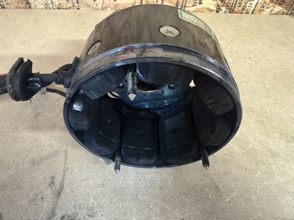 SUZUKI GT185 GENERATOR ROTOR AND POINTS