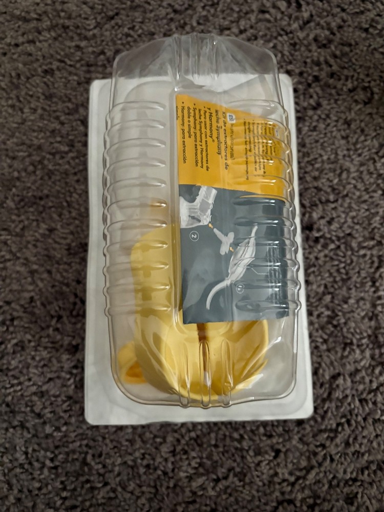 New Mendela Harmony Manual Breast Pump
