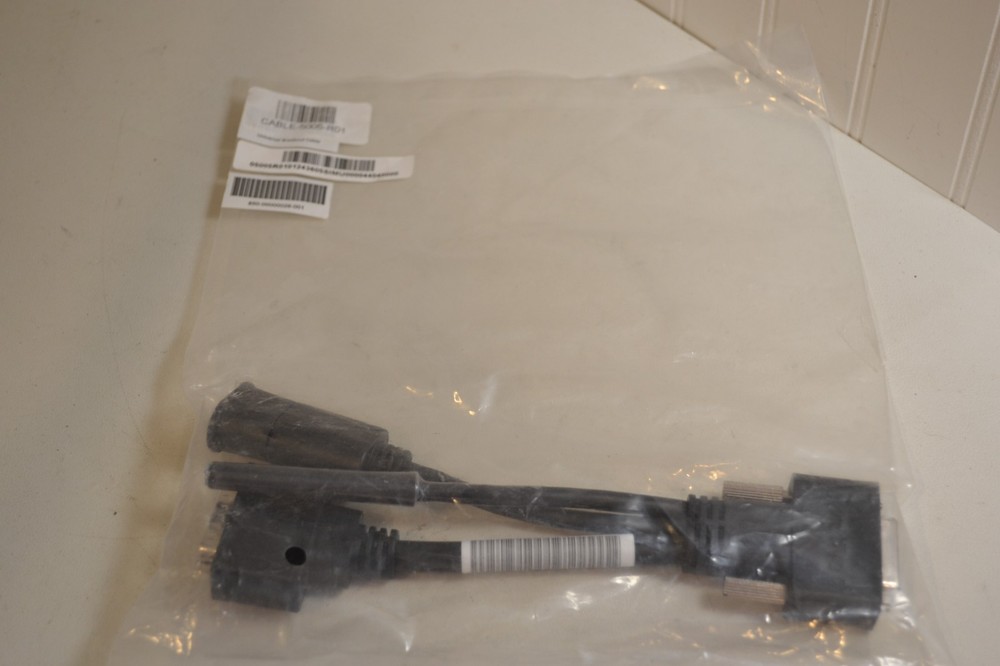 Cable 5005-R01 Universal Breakout Cable