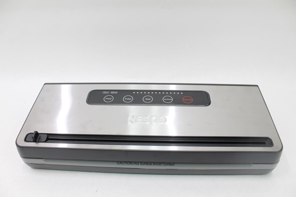 NESCO Deluxe Vacuum Sealer, VS101S - Silver