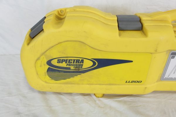 Spectra Precision LL200 system case latch for long case # 0205-2940