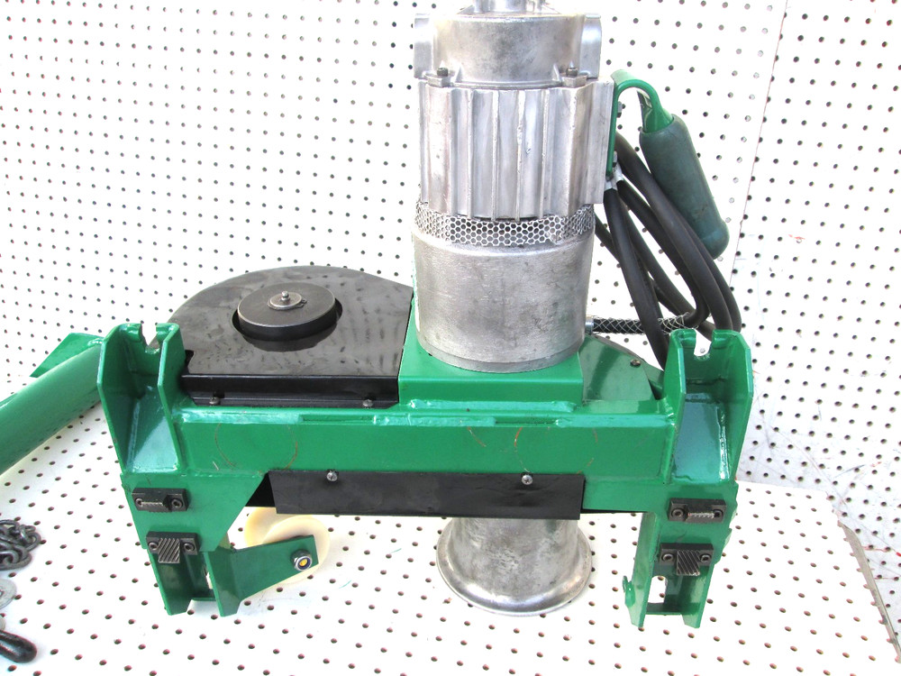 Greenlee 6001 Super Tugger Cable Puller 6500 lbs with floor mount Ready to pull
