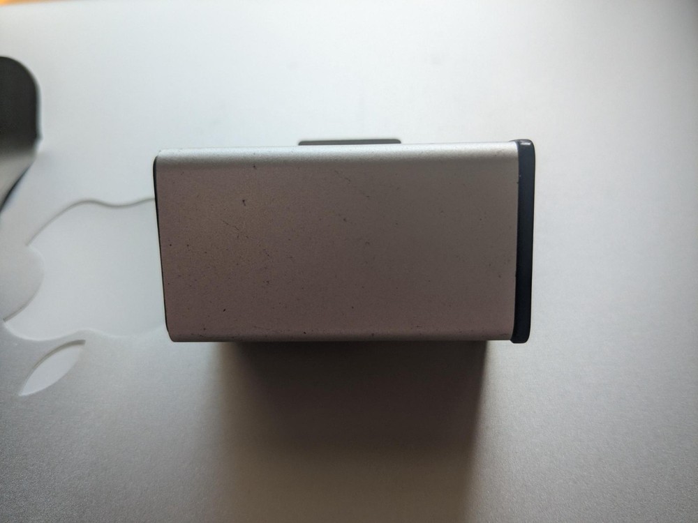 Konice vintage 1960's flash cube flash??