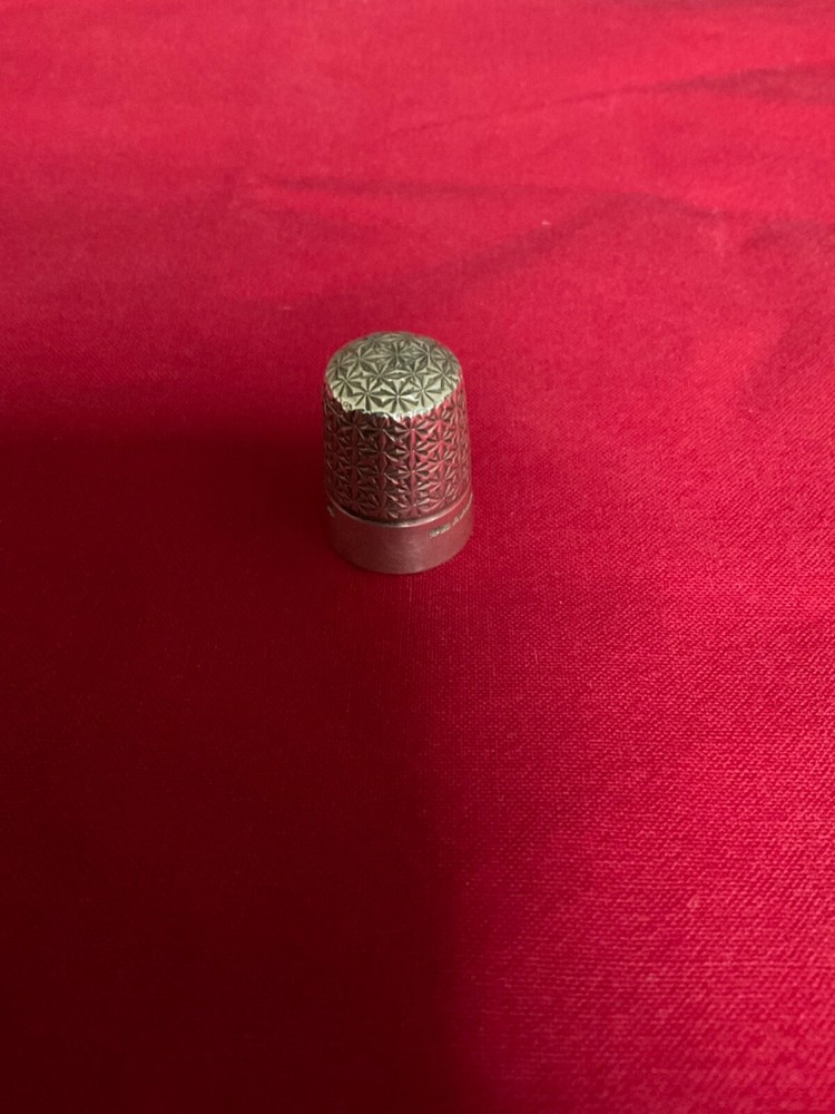 Thimble Solid Silver Royal Spa Henry Griffith & Sons