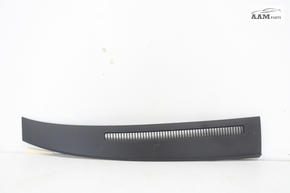 2018-24 FREIGHTLINER CASCADIA FRONT RIGHT DASH DEFROST VENT GRILLE PANEL OEM