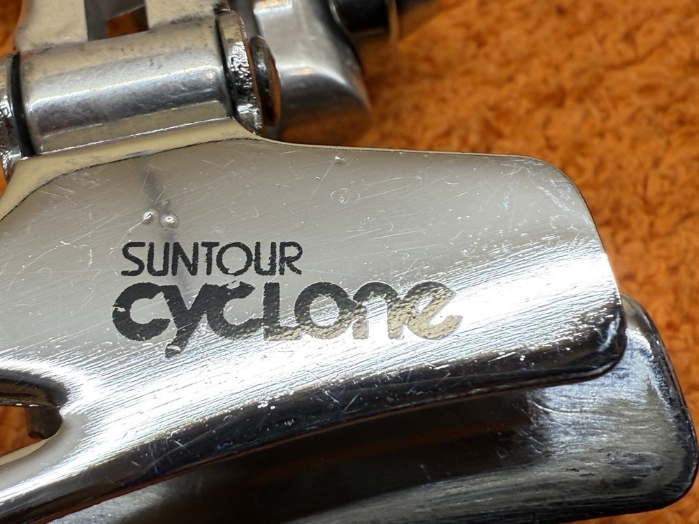 Suntour Cyclone Vintage Front Derailleur Braze-On Bottom Pull
