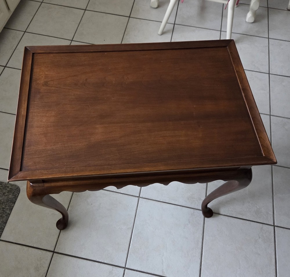 Vintage Harden Queen Anne Cherry Tea Table
