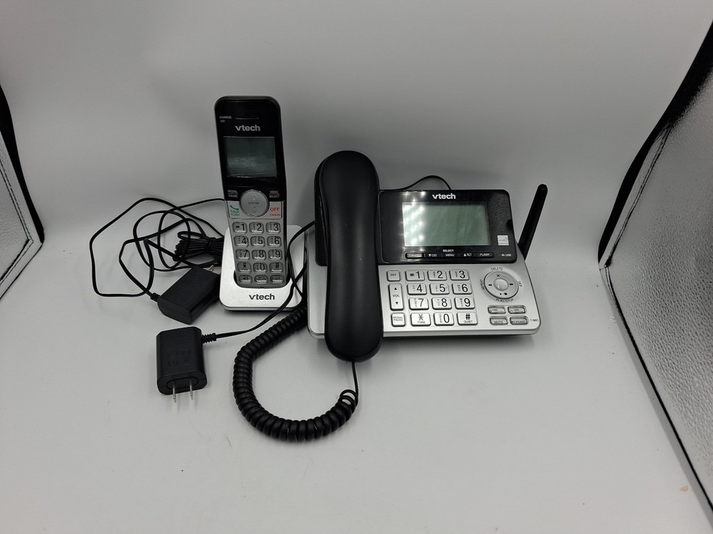 VTech CS5249 Corded/Cordless Phone Combo Digital Answering 2 Handsets DECT6.0