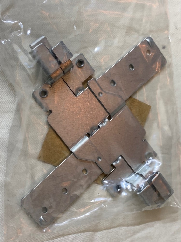 Cisco access point AIR-CAP1702I-B-K9 w/install brackets (both)