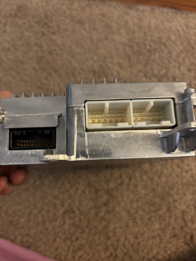 2008-2009 FORD ESCAPE Hybrid Battery Control Module SECOND VERSION