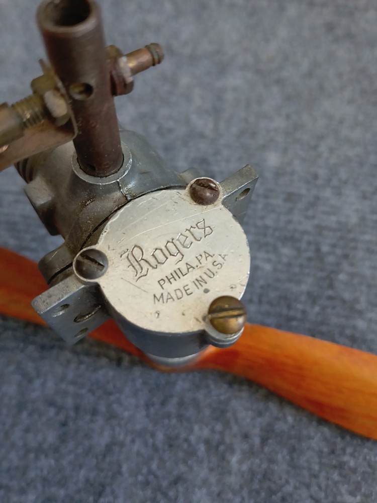 Vintage Rogers RMC2 Model Airplane Engine