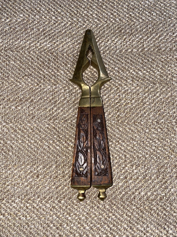 VTG carved WOODEN HANDLE BRASS LOBSTER CRAB CLAW SHELL CRACKING TOOL NUTCRACKER