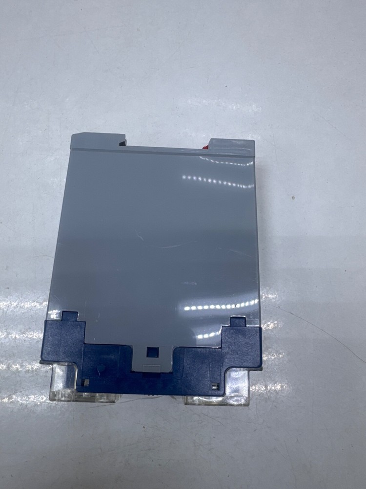 SCHLEICHER KZT11 D TIMER RELAY