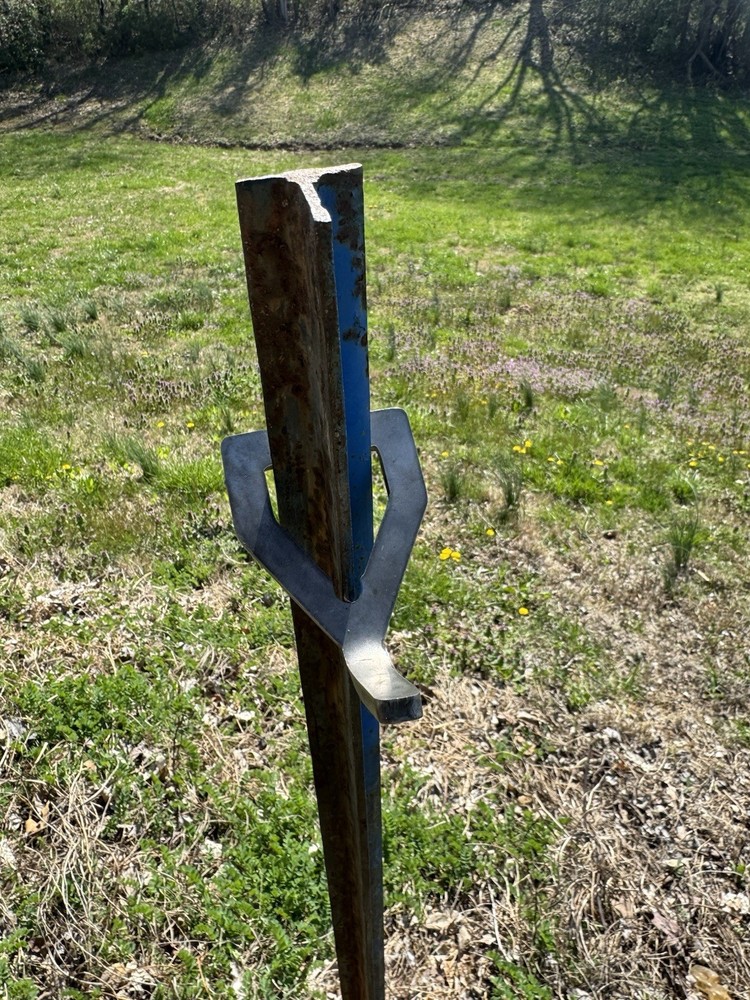 T Post Air rifle Target Hanger