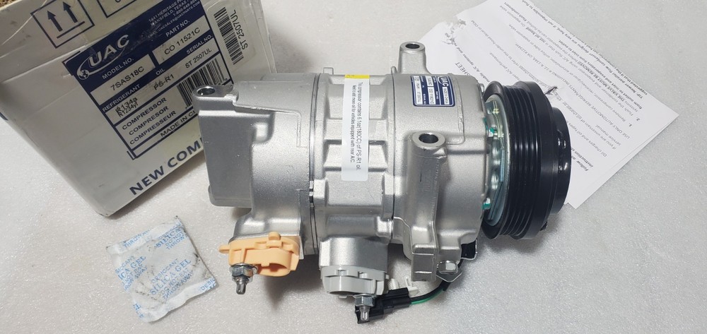 A/C Compressor-7sas18a Compressor Assembly UAC CO 11521C
