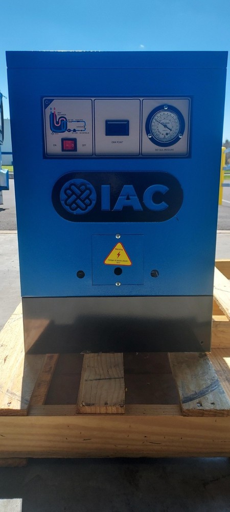 Air dryer