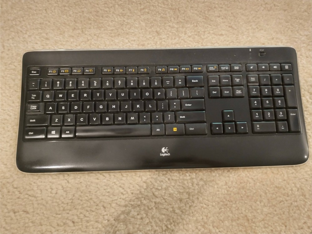 Logitech K800 Individual Replacement Keys with Clips