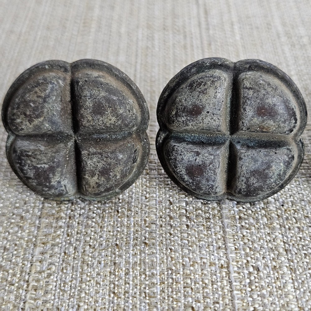 Unique Drawer Knobs Set 4 Antique Style Clover Patina Cast Metal Cabinet Pulls