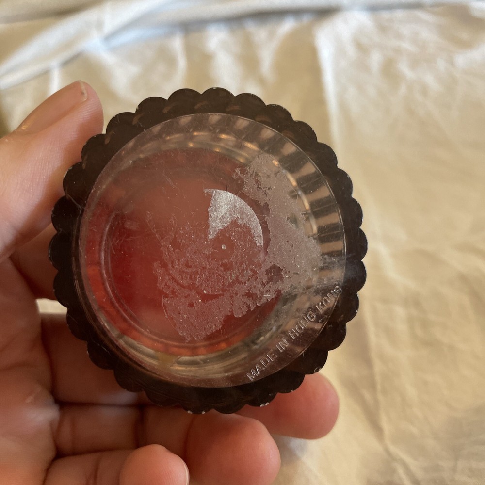 Vontage Plastic Container With Cushion Top